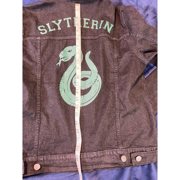 Harry Potter Slytherin Sz M Denim Jean Jacket Dark Gray/Black Hot Topic NEW - Picture 12 of 15